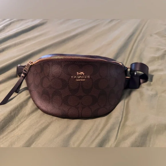 NWOT Coach Signature Canvas Large Crossbody/Waist Belt Bag - Picture 11 of 11